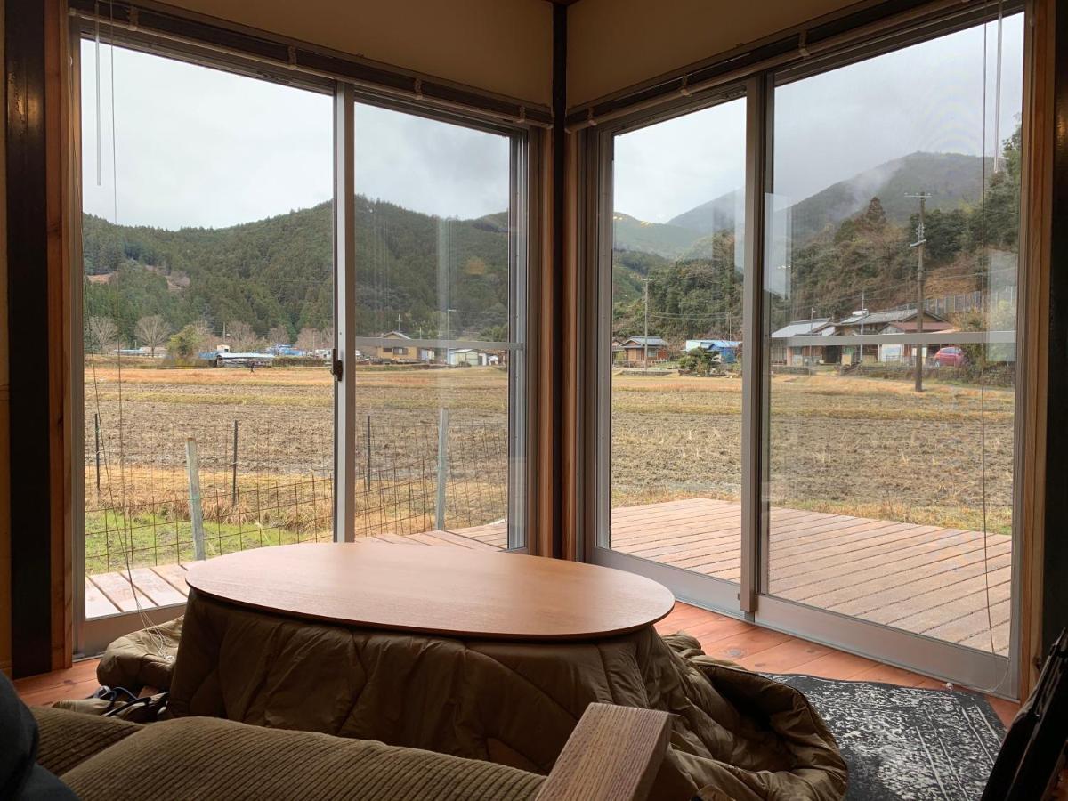 Вилла Kumanoyasai Base In Chikatsuyu Танабе Экстерьер фото
